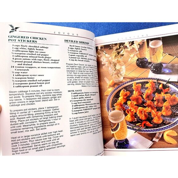 VTG HOLIDAY RECIPES Book America's Favorite Brand Name !997 Gifts From Kitchen - Picture 4 of 13